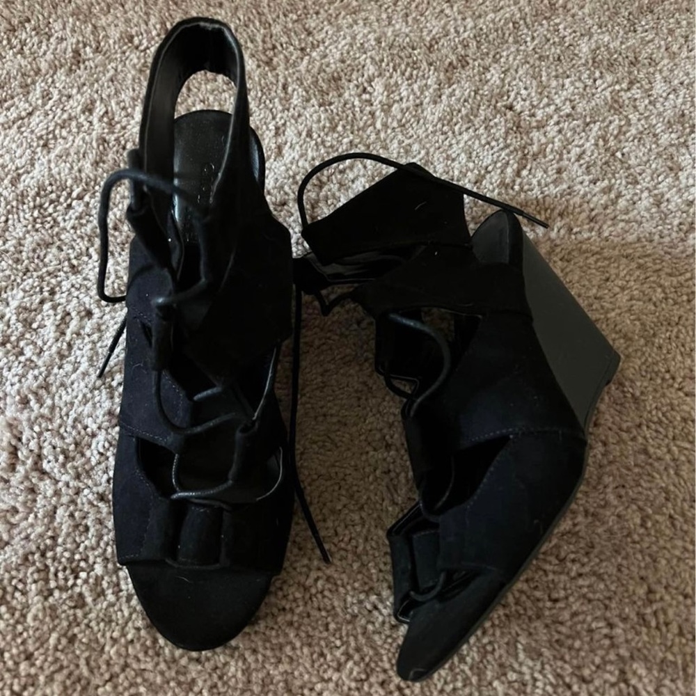 Black lace up wedges